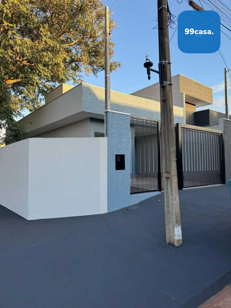 Casa à Venda no Jardim Tropical - 2 Dormitórios, Garagem e Loc...