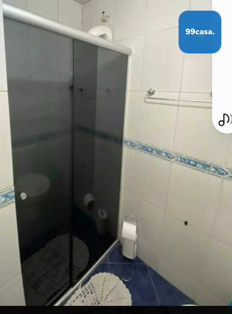 Sobrado com 3 dormitórios à venda, 111 m  por R  490.000,00 - ...