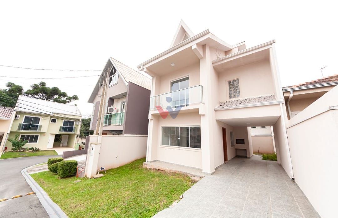 Sobrado 3 Dorms com Suíte e 3 Vagas  Bairro Cachoeira Barreiri...