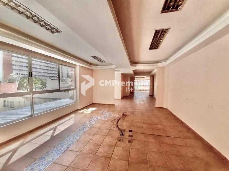 Excelente Conjunto Comercial à Venda no Centro de Curitiba  48...