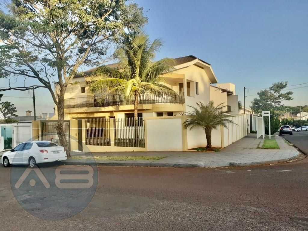 Oportunidade ?nica  2 Sobrados em um Mesmo Terreno  Conforto, ...