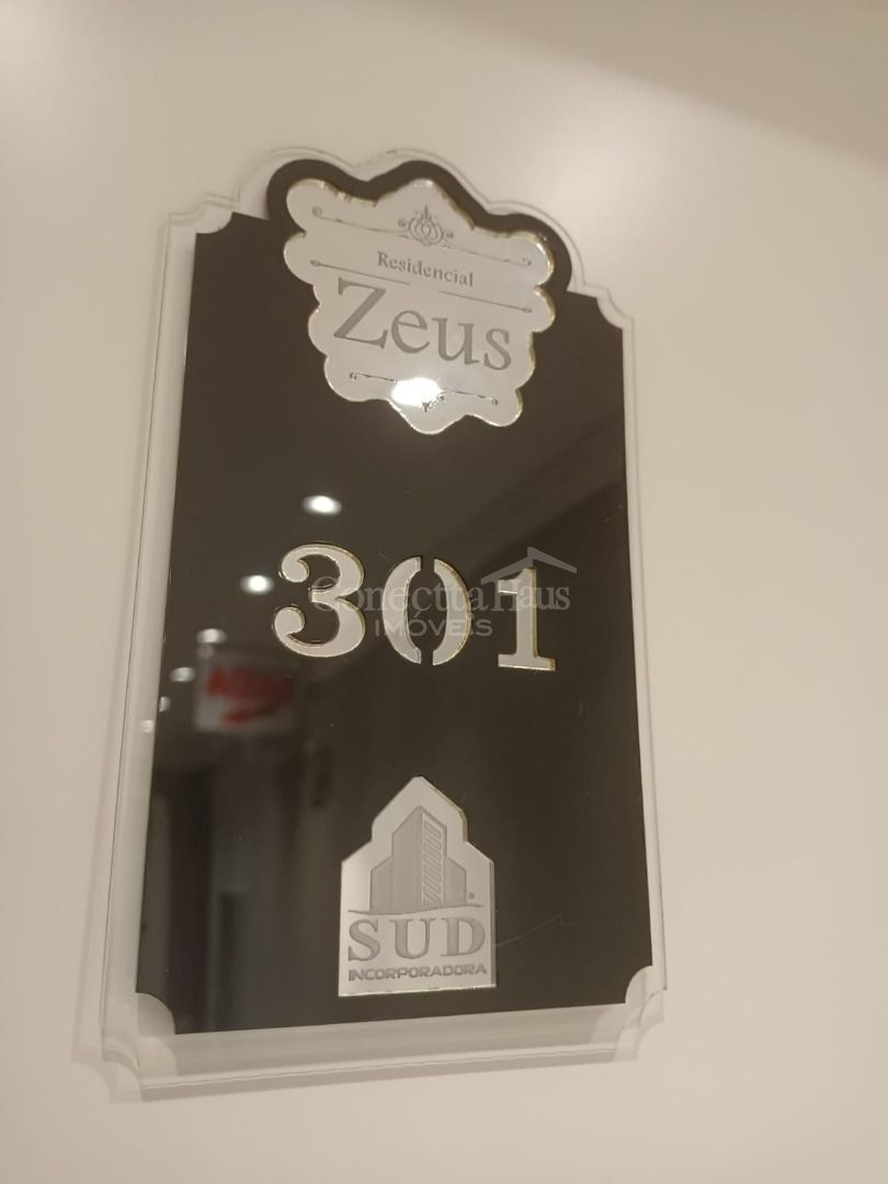 Apartamento com Suíte e Espaço Gourmet no Residencial Zeus  Po...