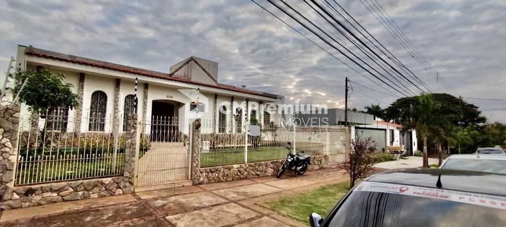 Espetacular Casa de 440m  com 4 Suítes em Terreno de 640m   Lo...