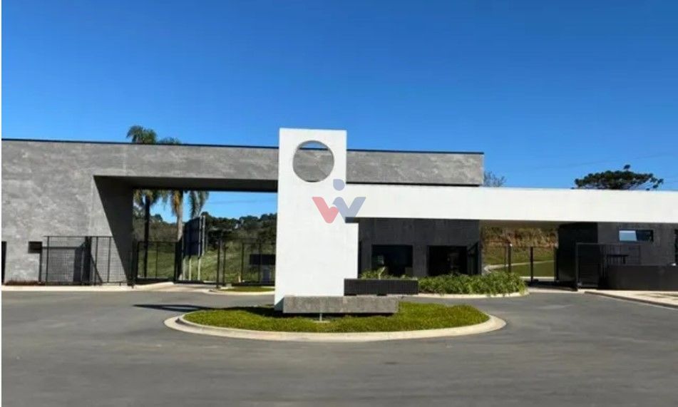 Terreno 450m  em Condomínio Fechado de Alto Padrão com Lazer C...