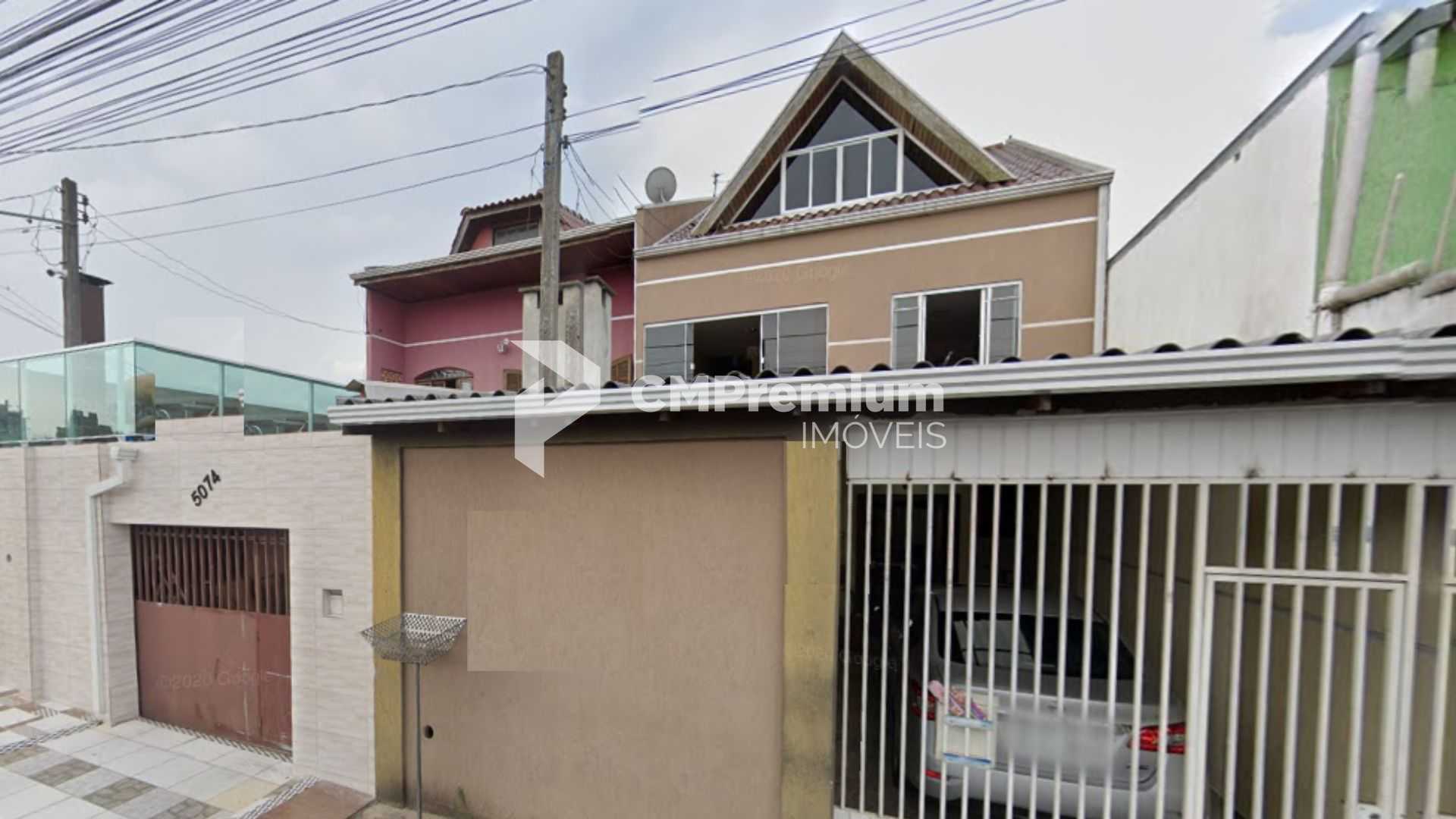 Sobrado com 3 quartos, suíte e espaço gourmet no Capão Raso   ...