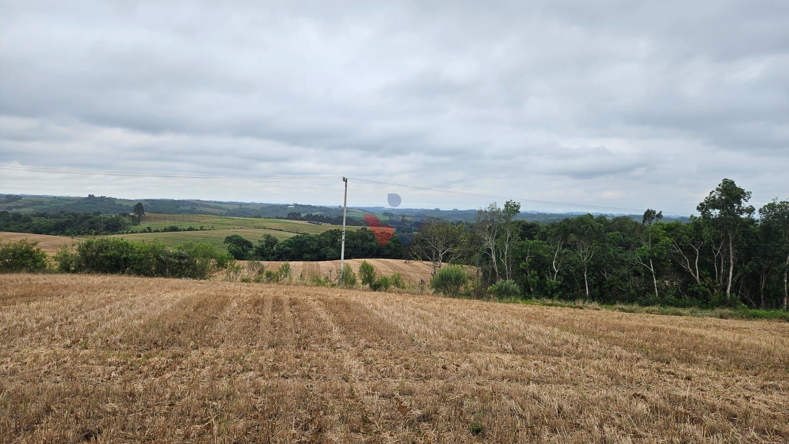 Oportunidade em Araucária  Terreno urbano de 84.700 m  para lo...