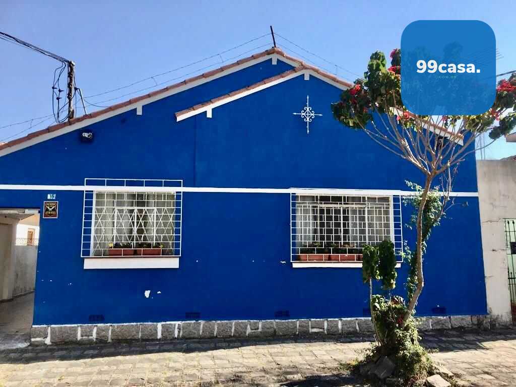 Excelente imóvel com duas casas independentes no Vale do Pinhã...