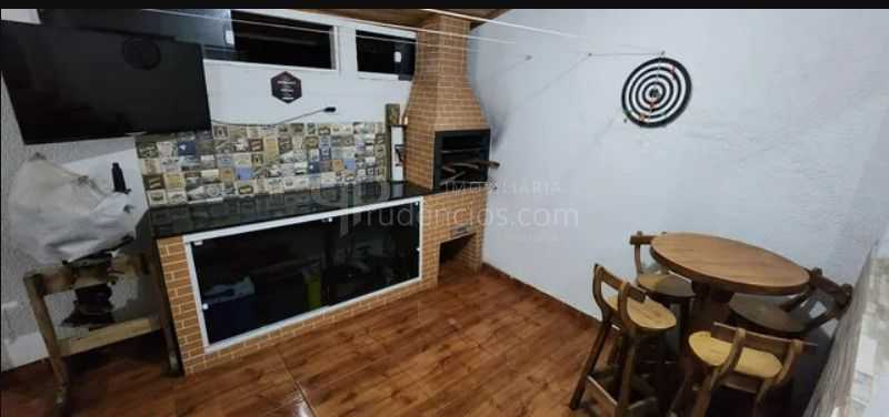 Sobrado em Piraquara  4 Quartos, Área Gourmet e 4 Vagas