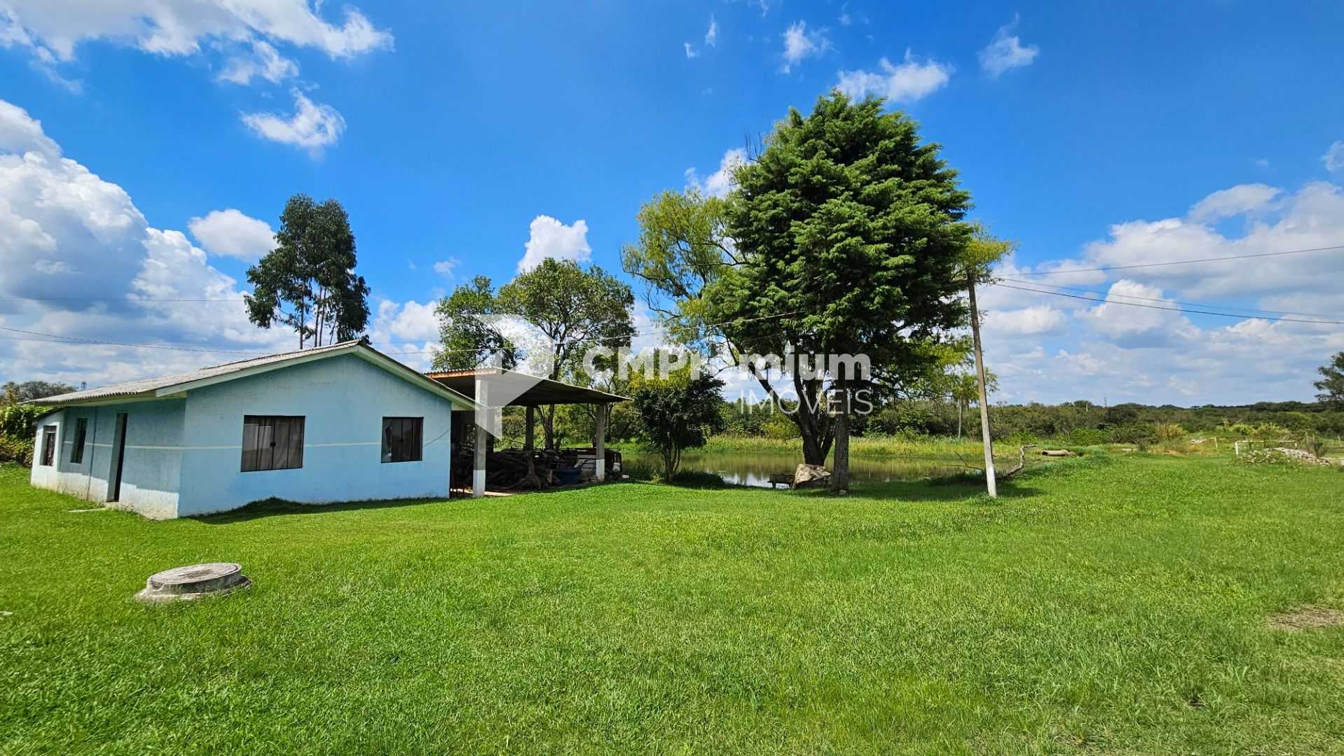 Chácara com 40.099m  a 3 km do centro de Araucária, com casa e...