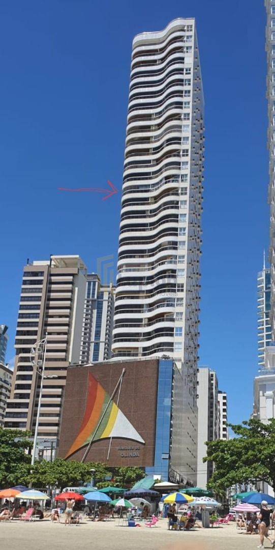 Apartamento Alto Padrão Frente Mar no Centro  2 Dorms, Varanda...