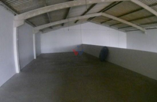 Barracão 550m  no Boqueirão  Espaço Amplo e Estrutura Completa...