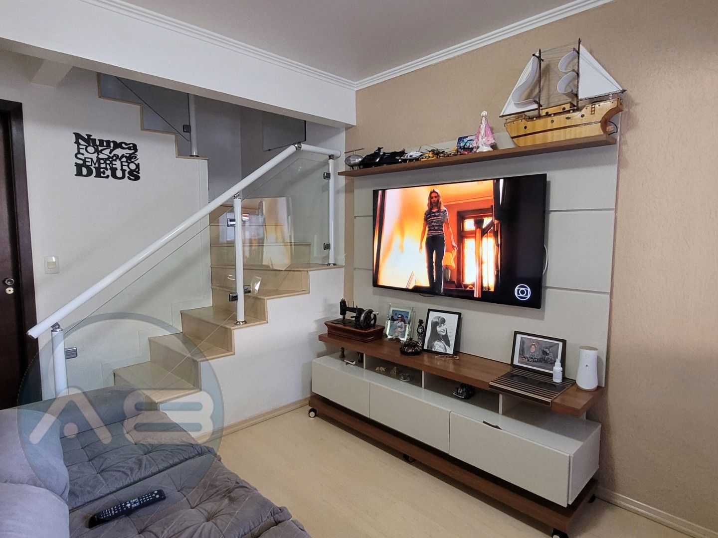 Sobrado com 3 dormitórios à venda,86.00 m , santa cândida, CUR...