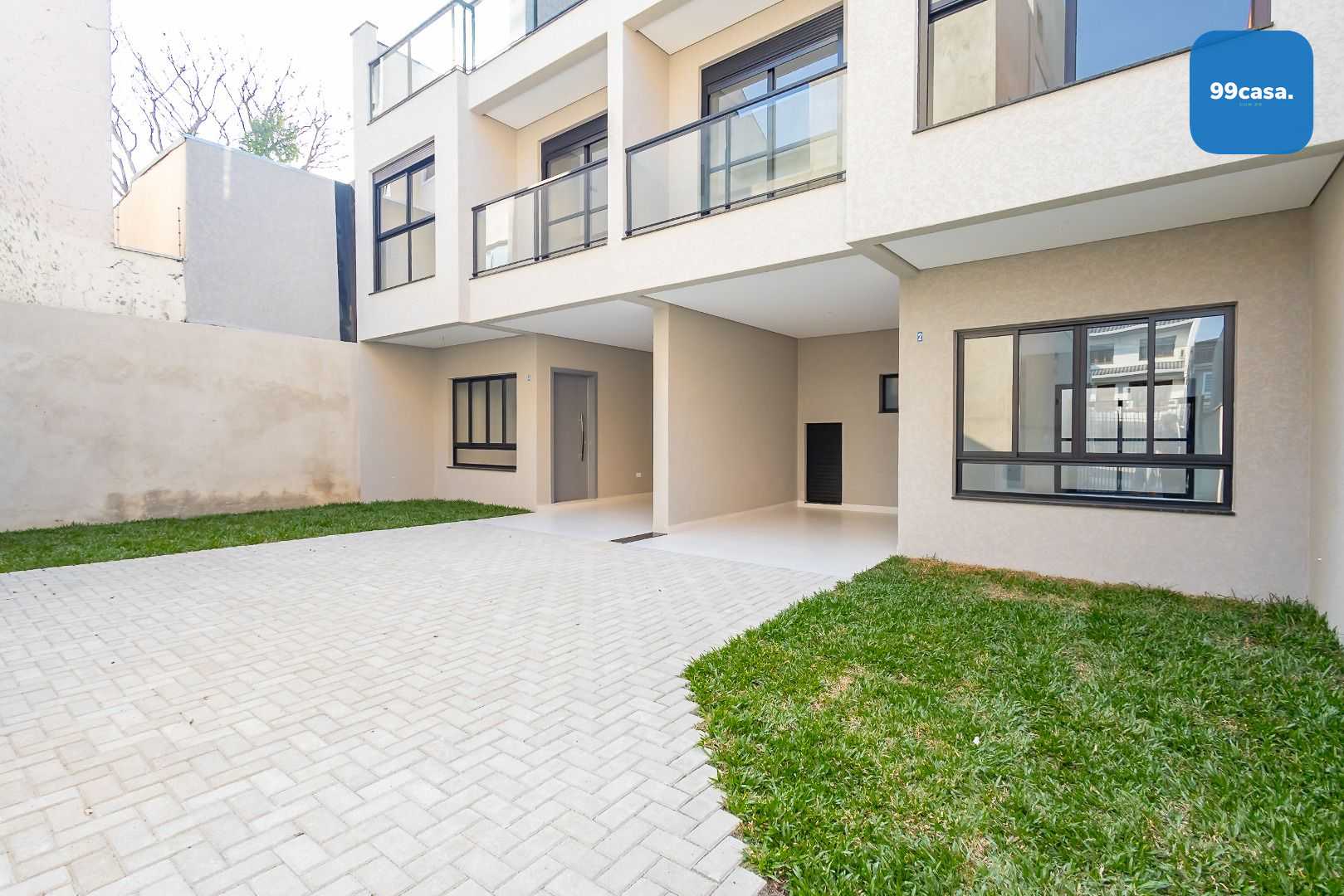 3 Unidades Residenciais Modernas com Terraço e Garagem em Loca...