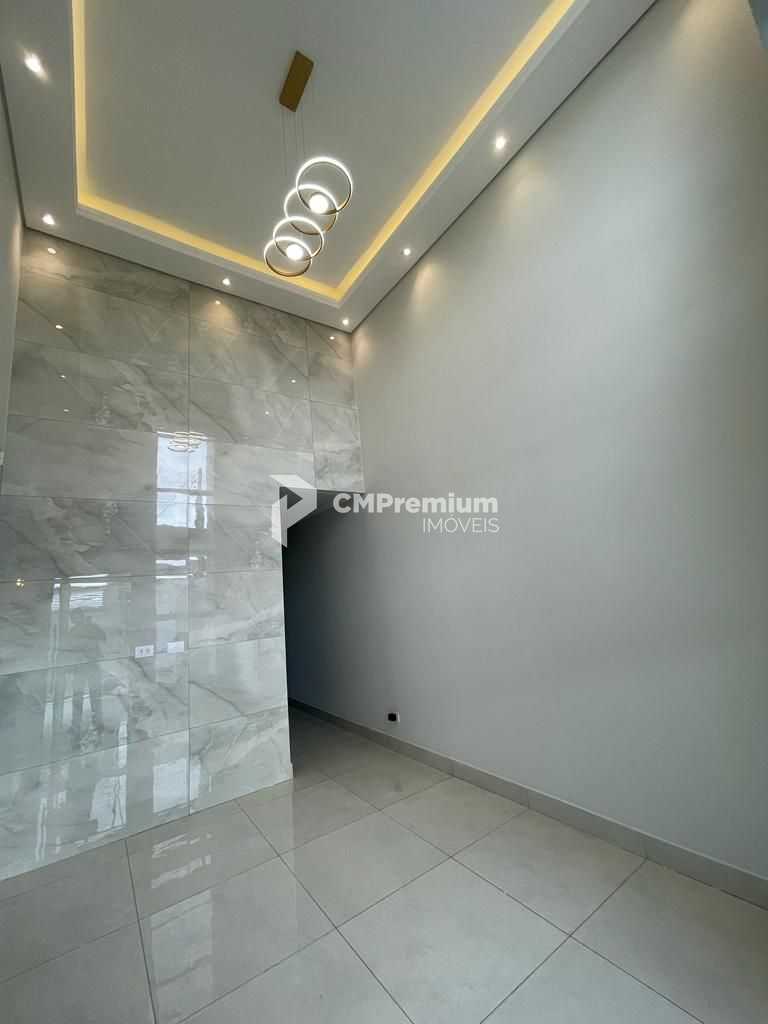 Casa Moderna com 3 Quartos, Suíte e Pé Direito Duplo no Jardim...