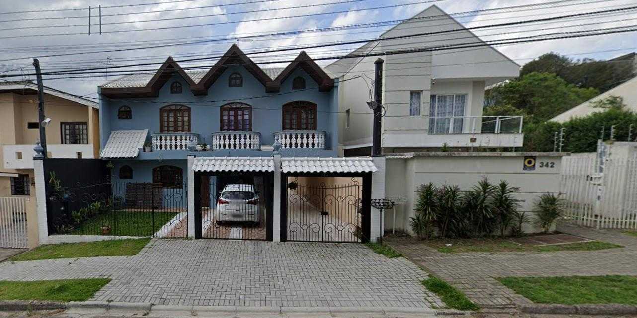 Sobrado à venda no Orleans, CURITIBA - PR