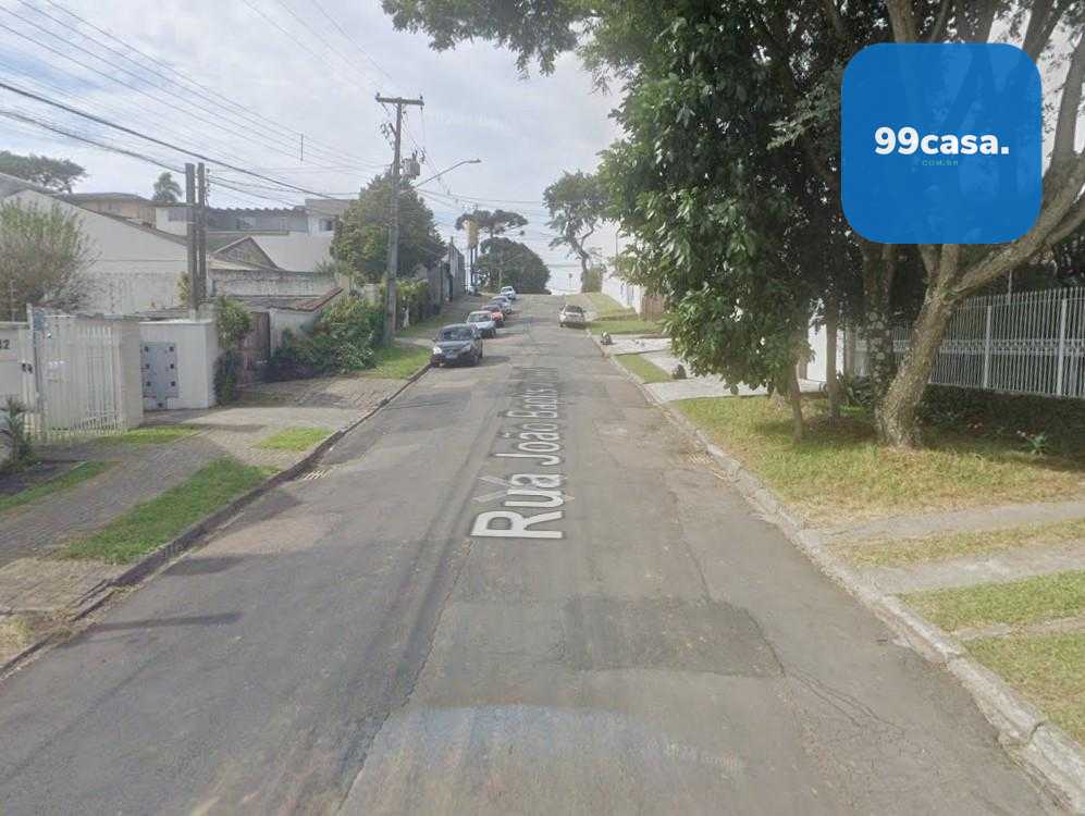 Sobrado à venda no Orleans, CURITIBA - PR