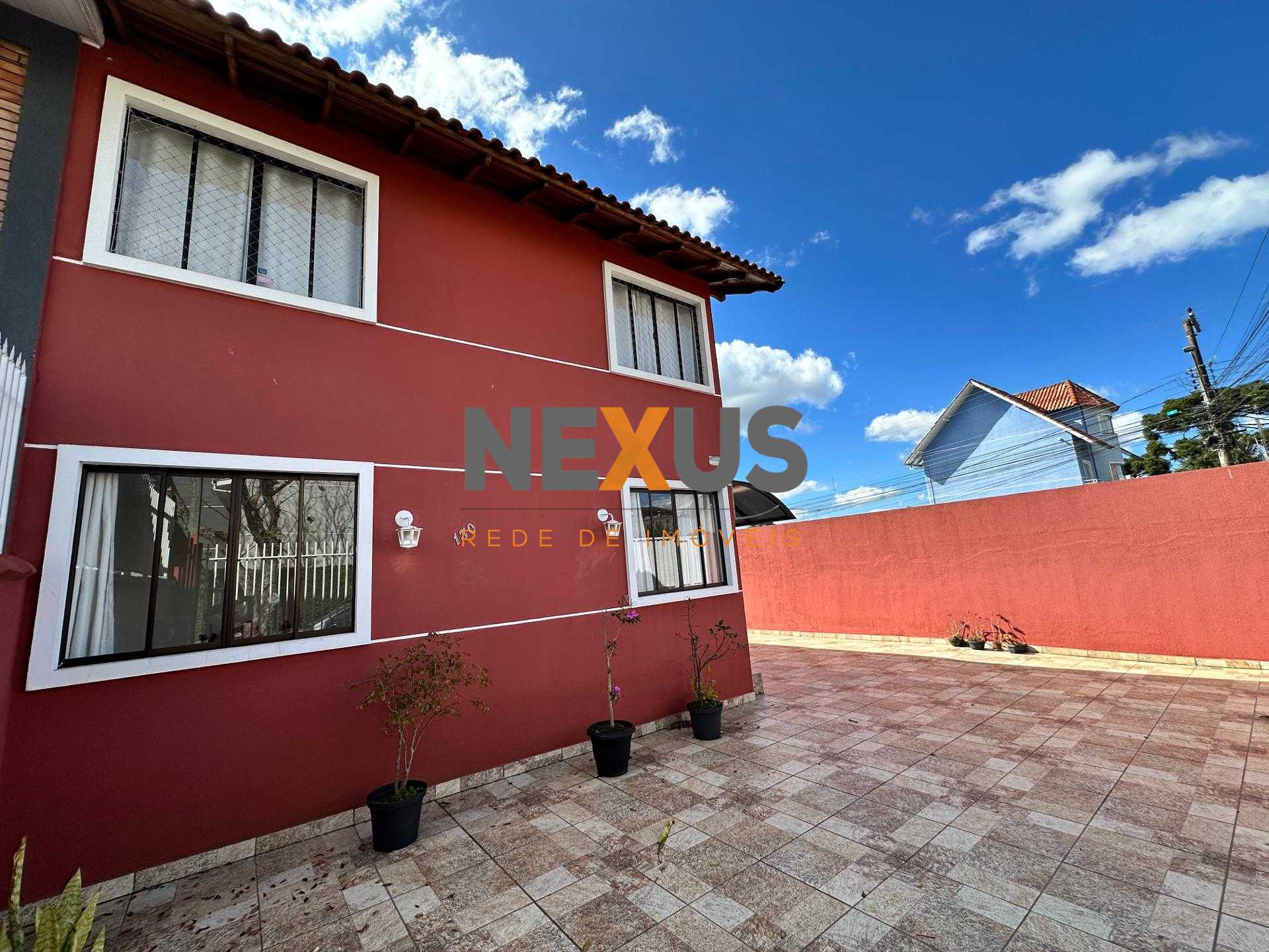 Sobrado à venda, Rua Juruaçu,130  Bairro São Braz - Curitiba- Pr