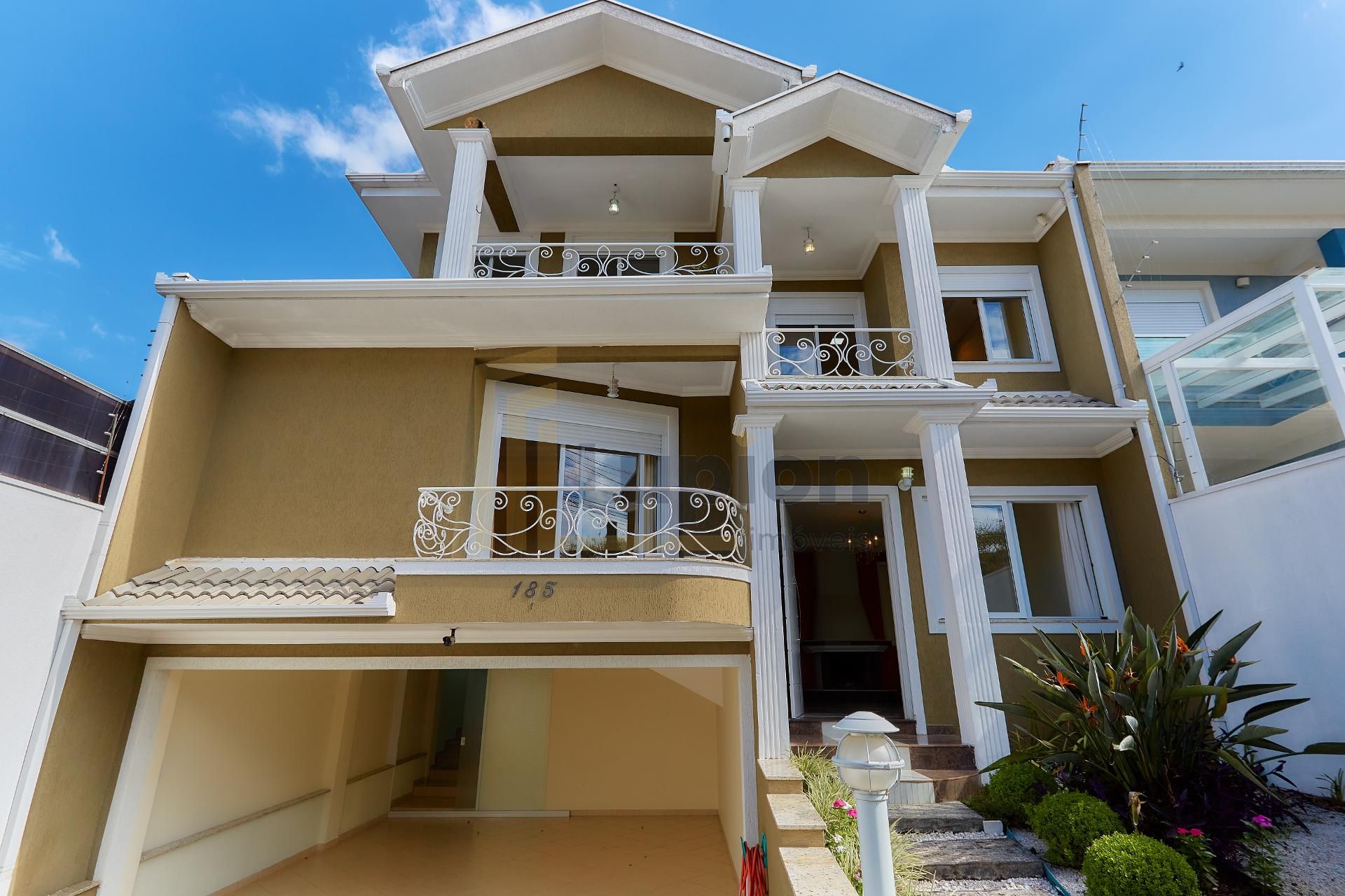 Sobrado à venda, Rua Luiz Lucca, 185  São Braz, Curitba - Pr