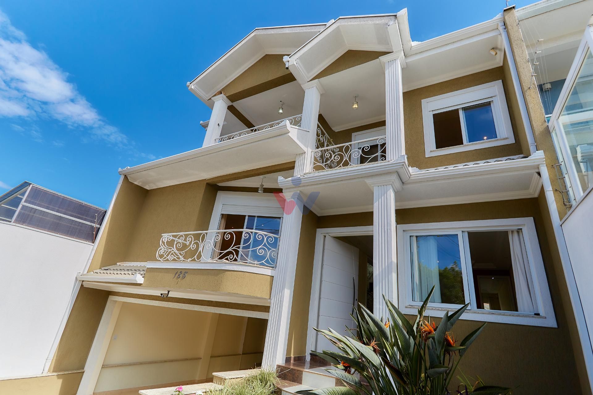 Sobrado à venda, Rua Luiz Lucca, 185  São Braz, Curitba - Pr