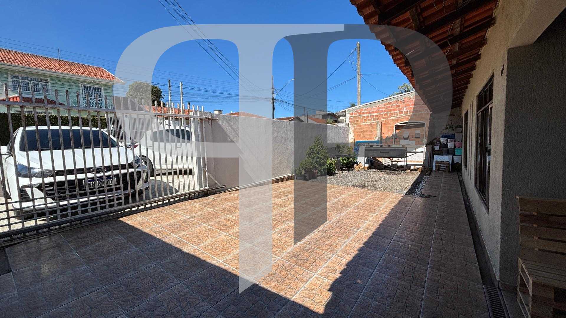 Casa com terreno à venda no Orleans Curitiba, 360m , com duas ...