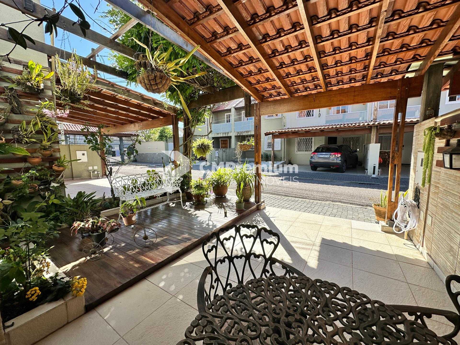 Sobrado em condomínio à venda em Santa Felicidade Curitiba, 3 ...