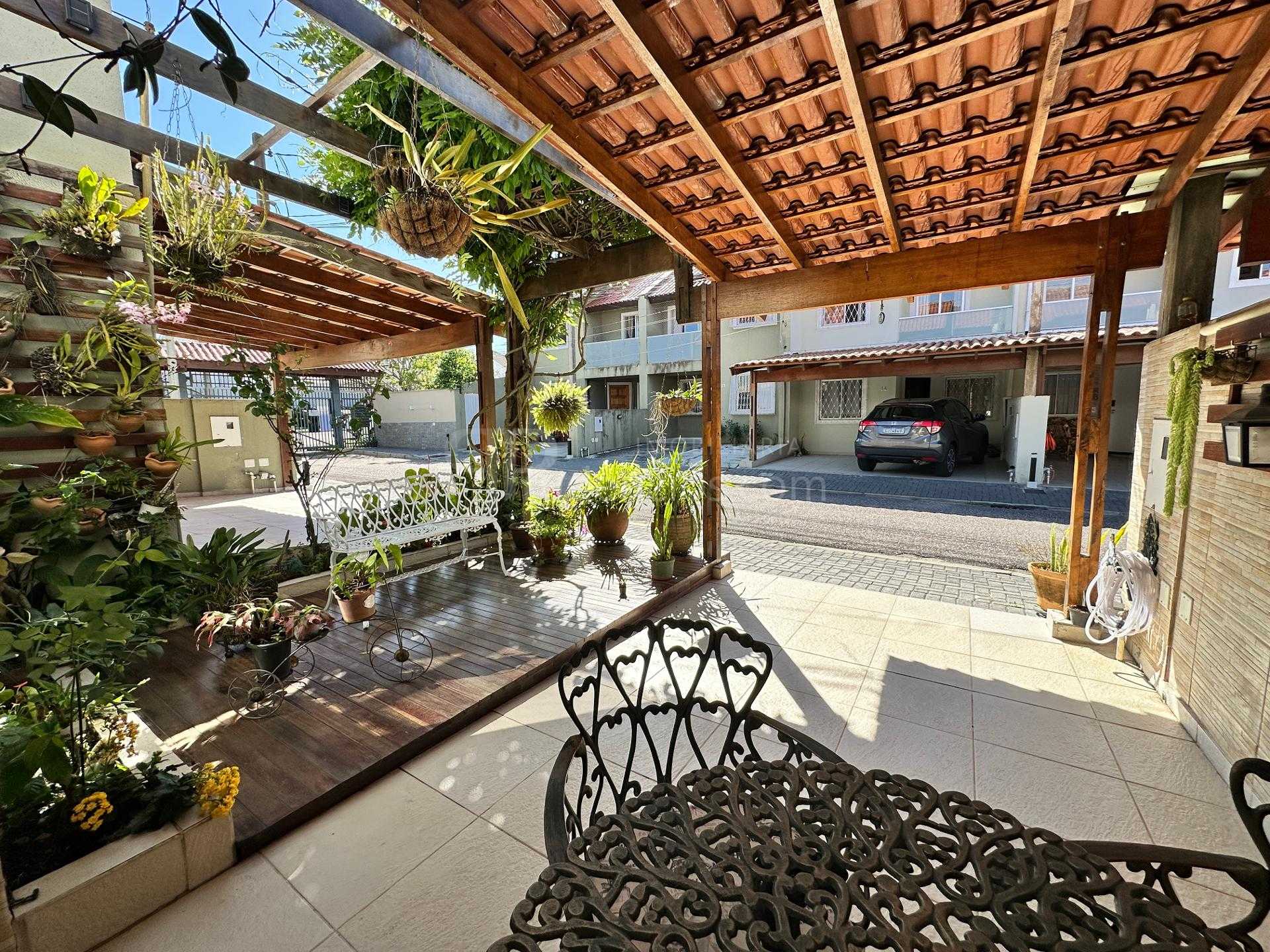 Sobrado à venda, Santa Felicidade, CURITIBA - PR