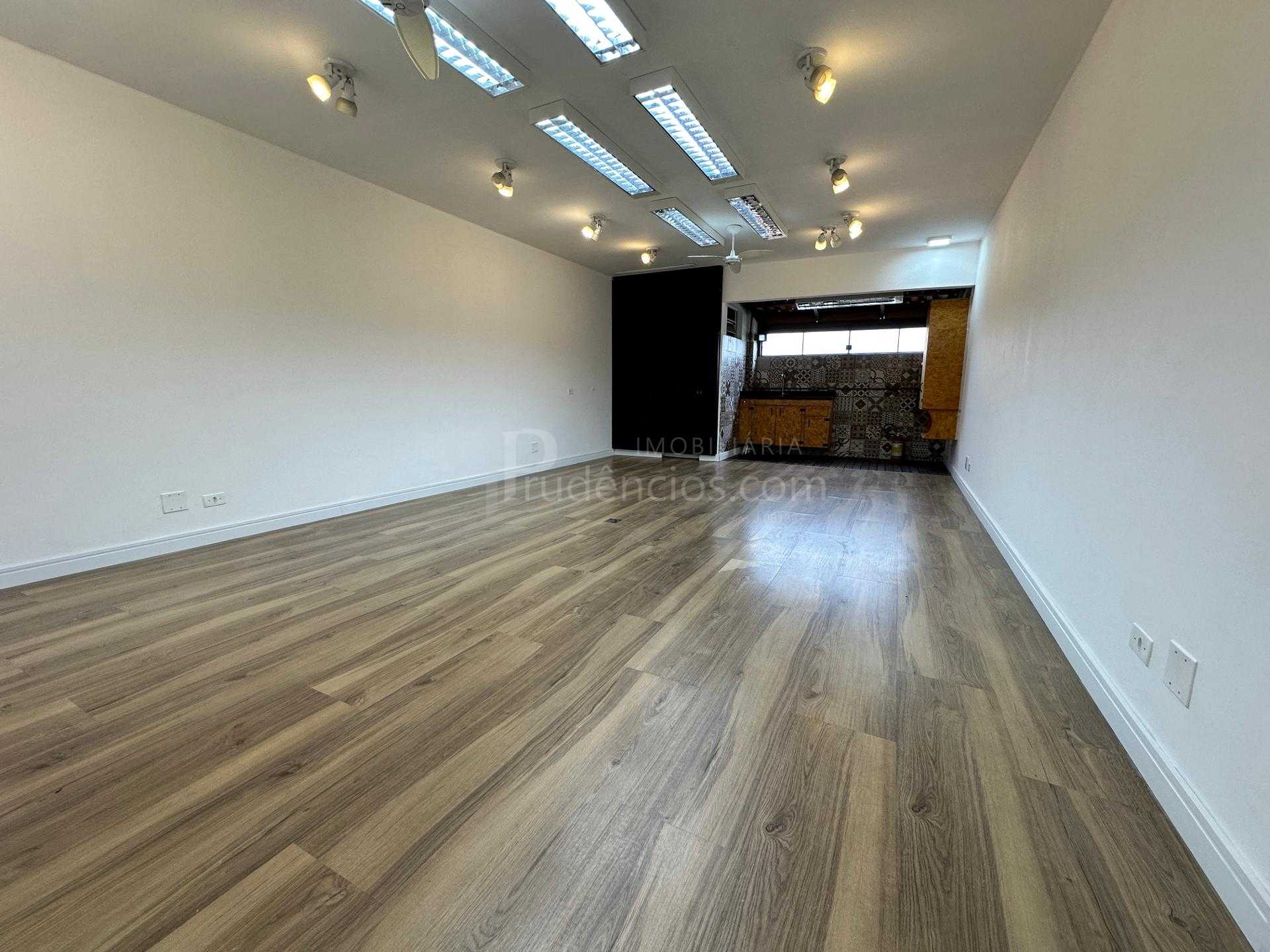 Sala comercial à venda, Santa Felicidade, CURITIBA - PR