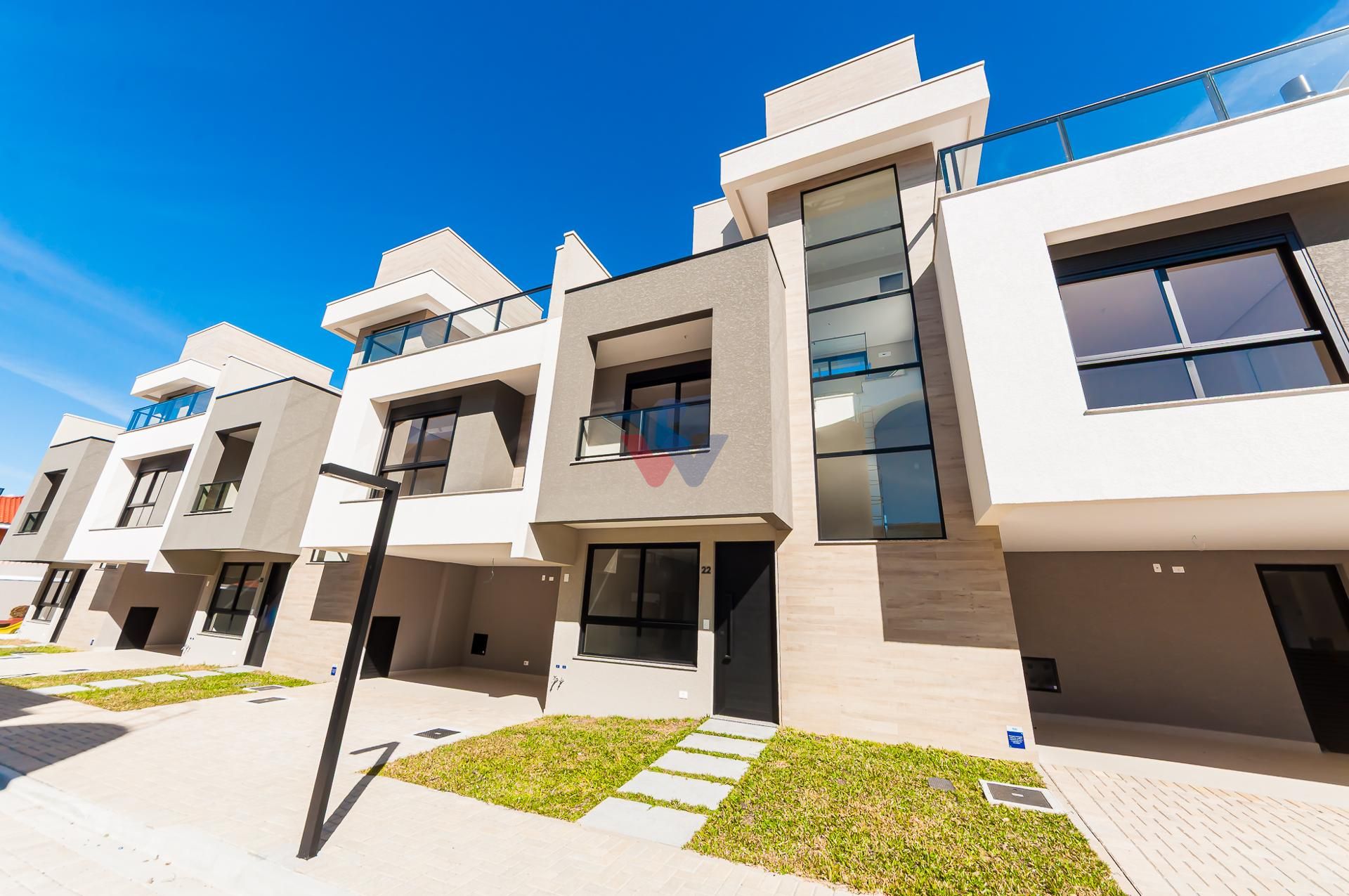 Sobrado em condomínio à venda, rua João Azolin, Santa Felicida...