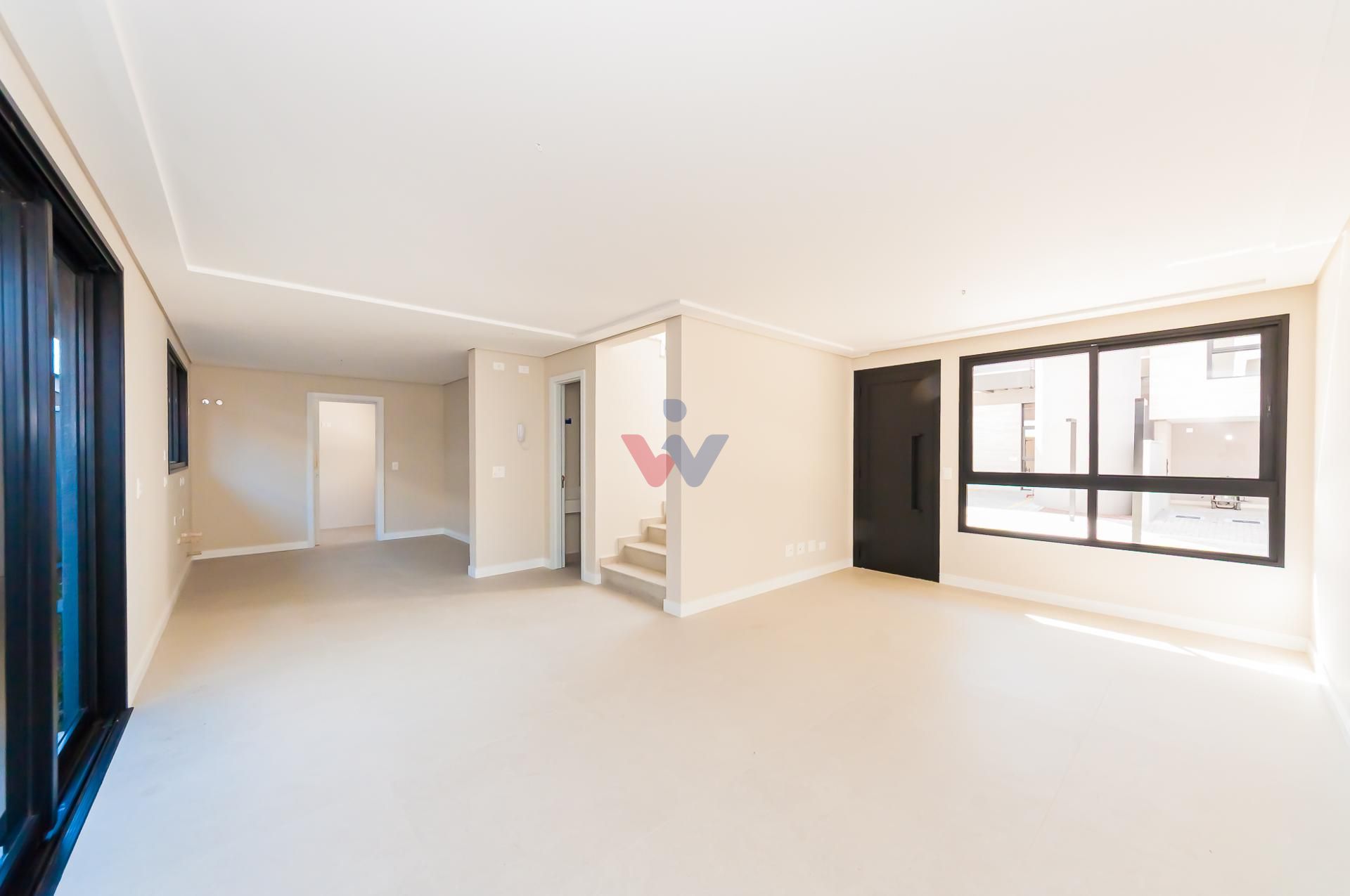 Sobrado em condomínio à venda, rua João Azolin, Santa Felicida...