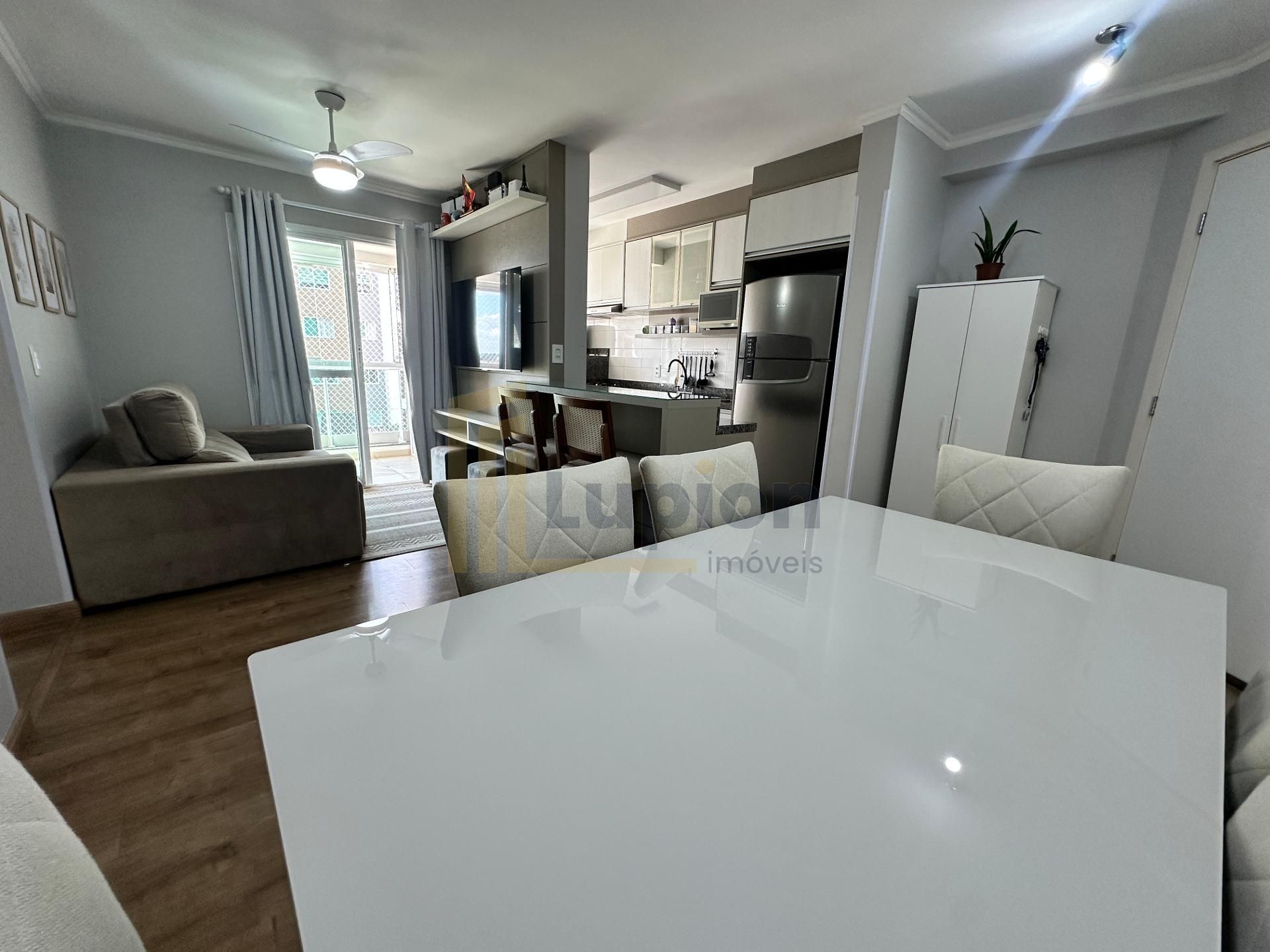 Apartamento com 3 dormitórios à venda,89.00 m , Orleans, CURIT...