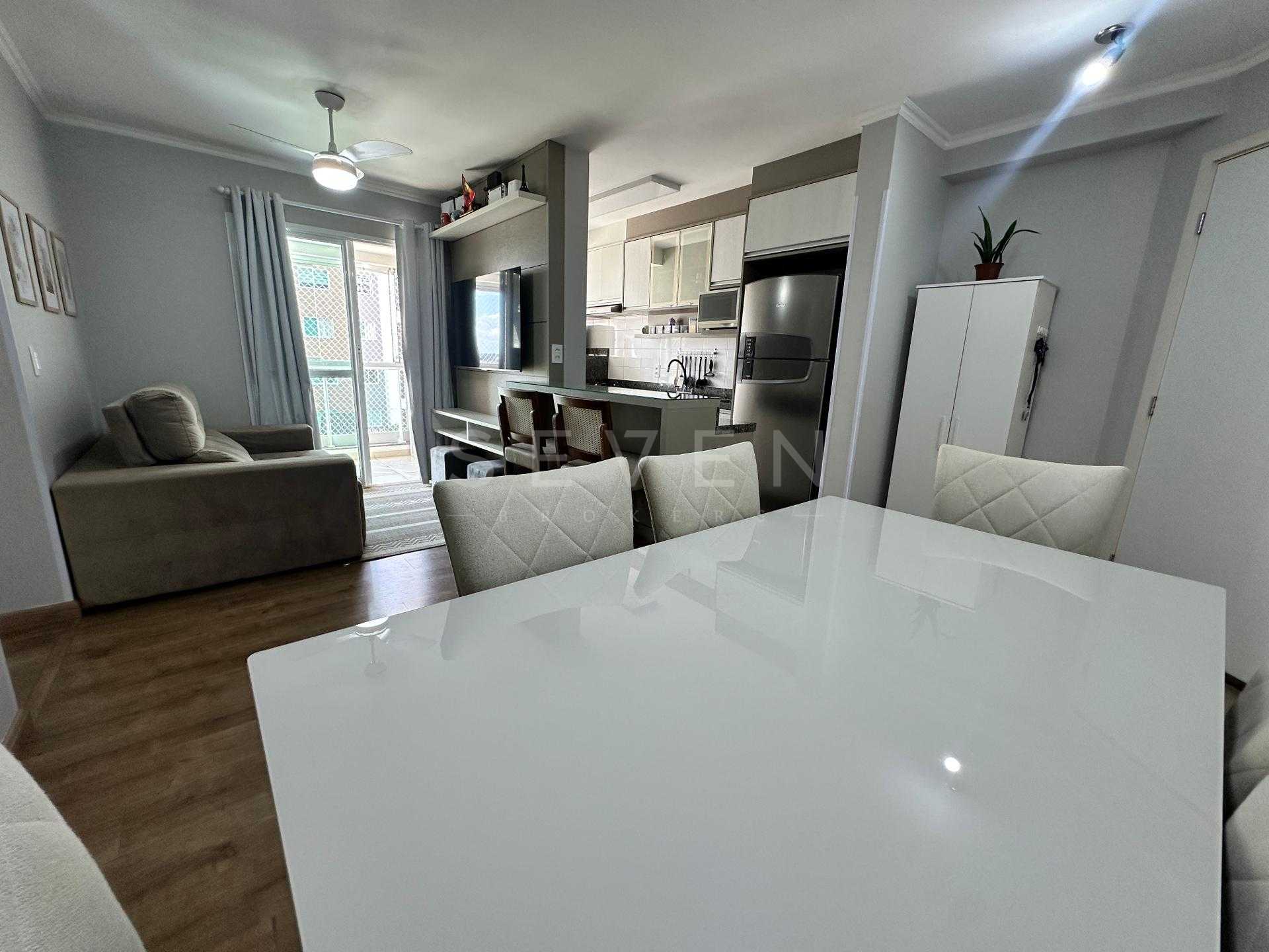 Apartamento à venda, Rua Professor João Falarz,555, Bairro Orl...