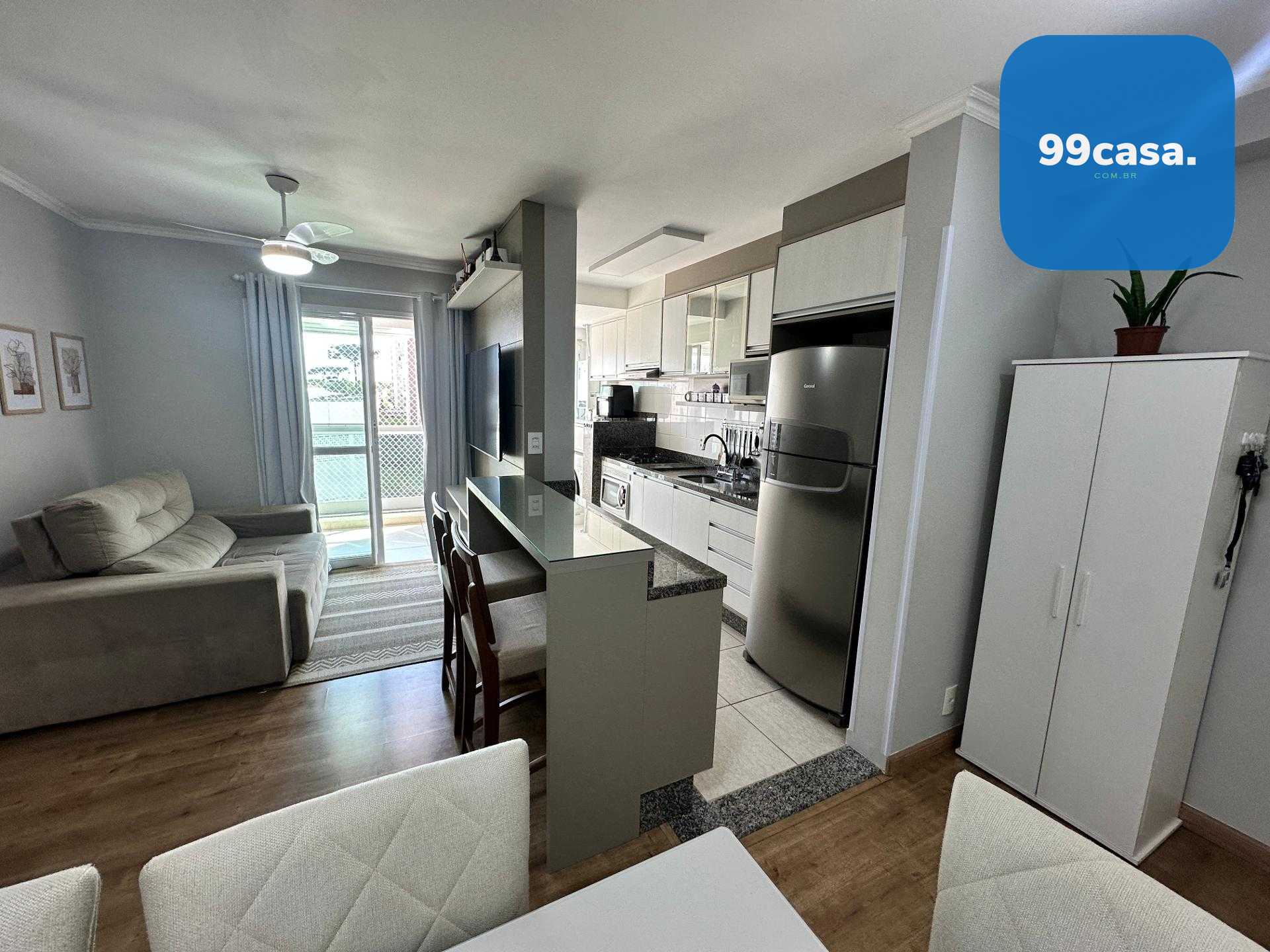 Apartamento à venda, Rua Professor João Falarz,555, Bairro Orl...