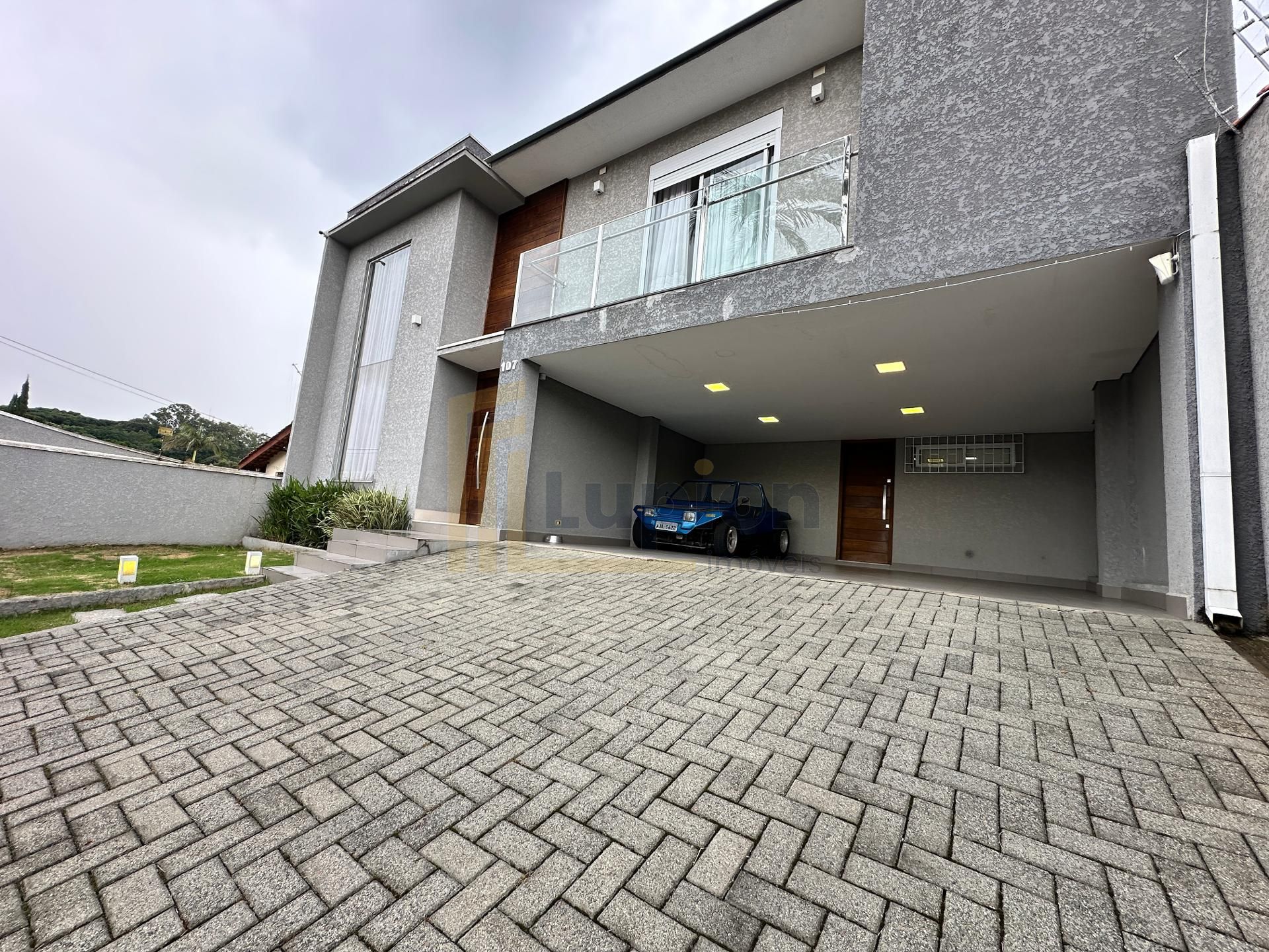 Sobrado com 4 quartos à venda, Santo Inácio, CURITIBA - PR