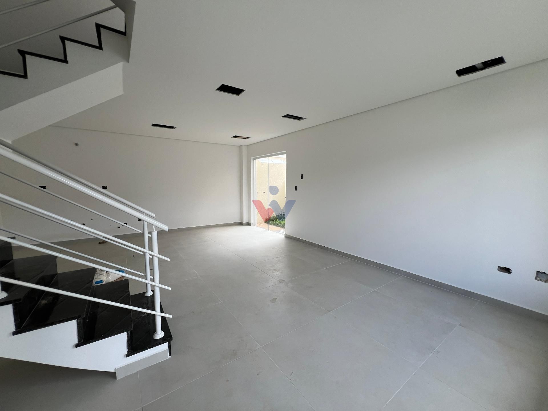 Sobrado em condominio com 3 quartos à venda, Orleans, CURITIBA...