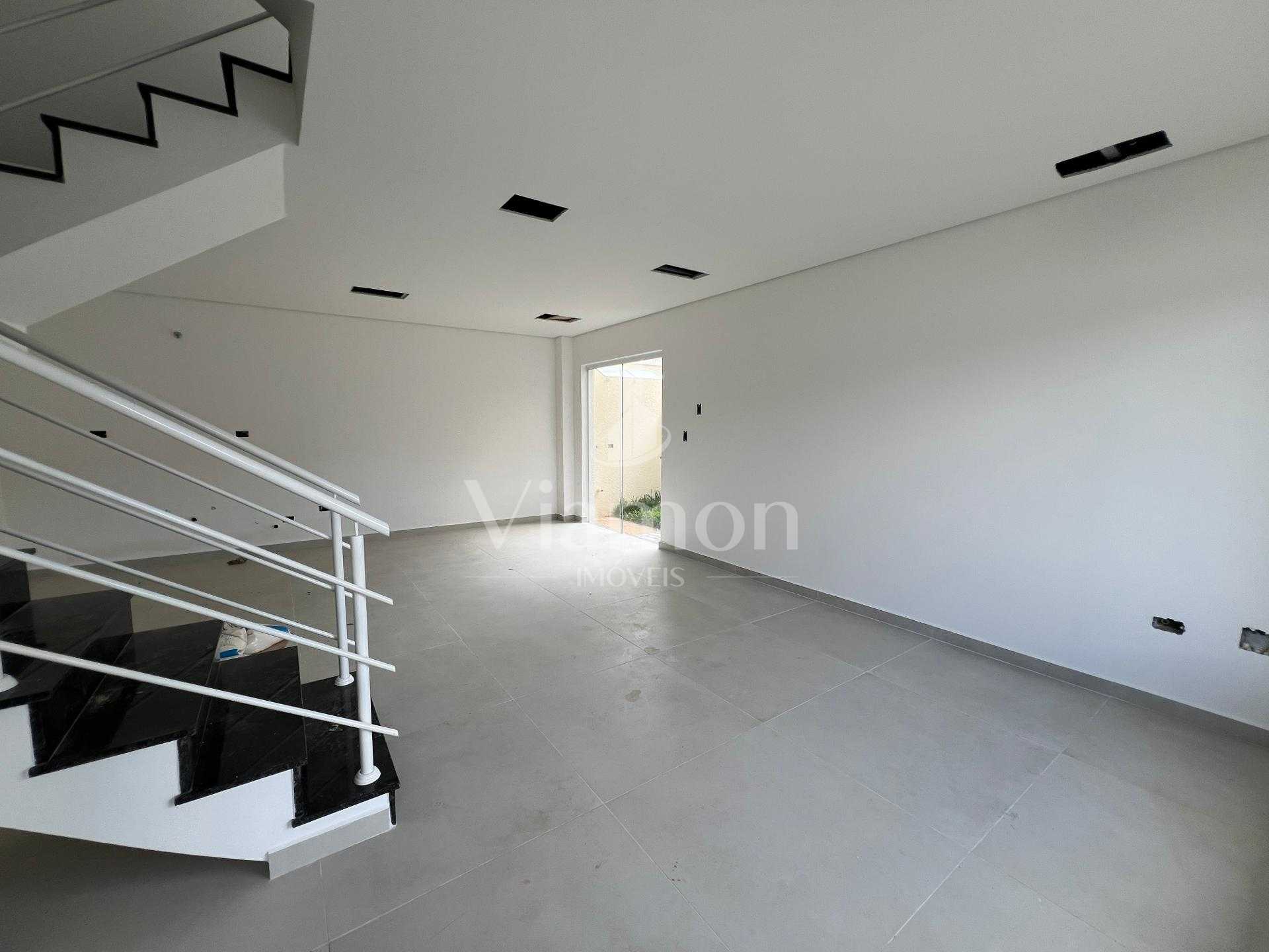 Sobrado em condominio com 3 quartos à venda, Orleans, CURITIBA...