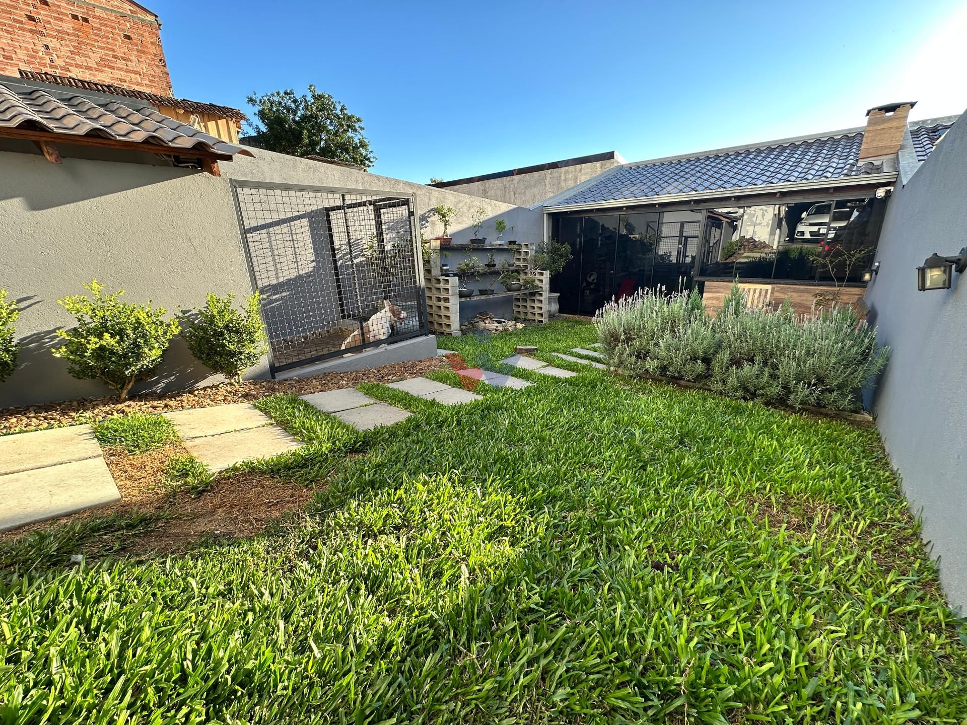 Sobrado à venda no Pilarzinho em Curitiba, 3 quartos, próximo ...