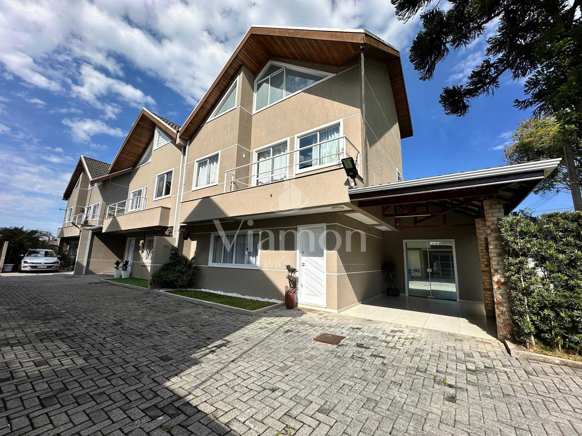 Batel  Apartamento 150m , 4 quartos, su?te com closet, vista i...