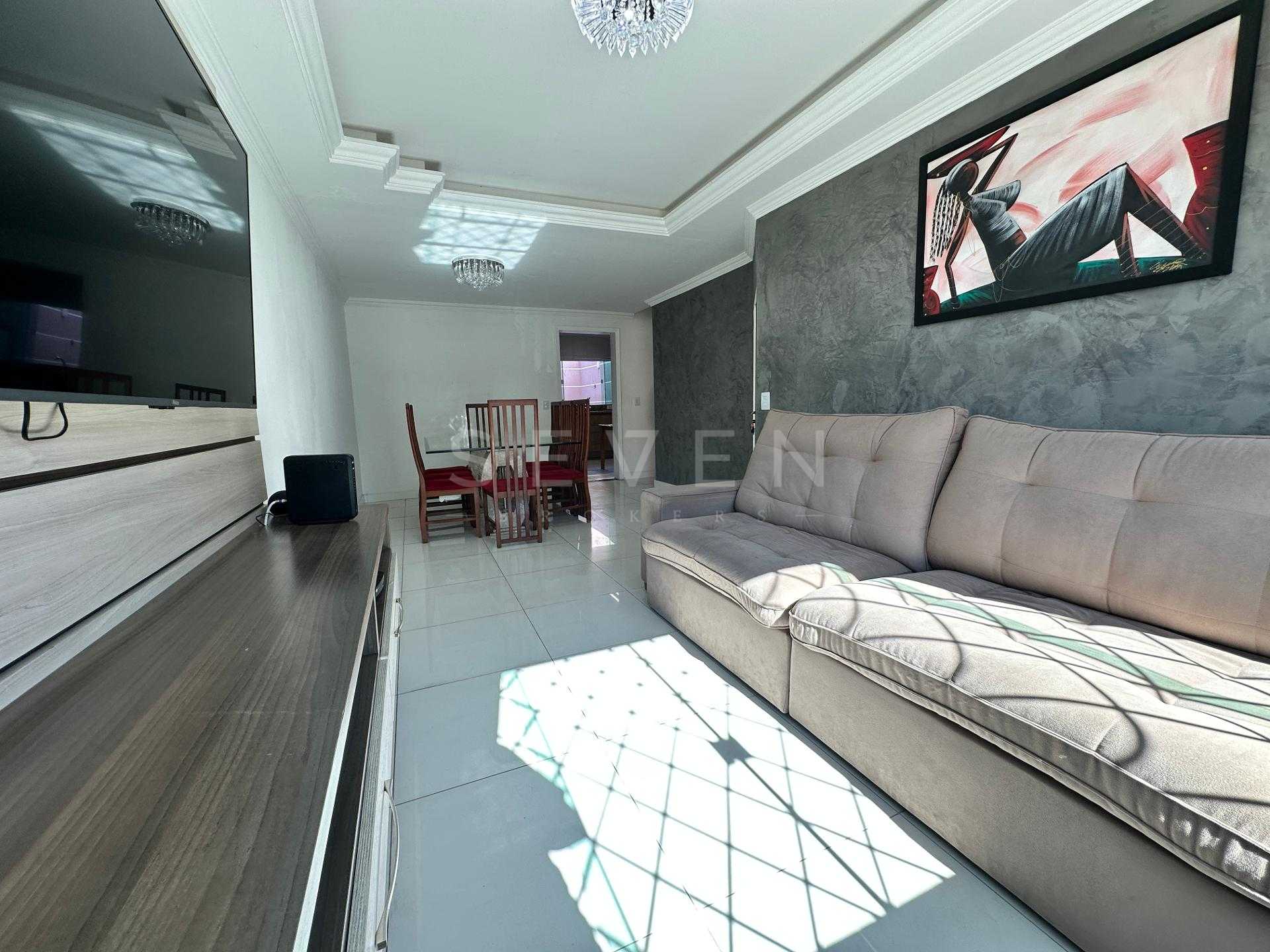 Sobrado com 4 quartos à venda, Cajuru, CURITIBA - PR