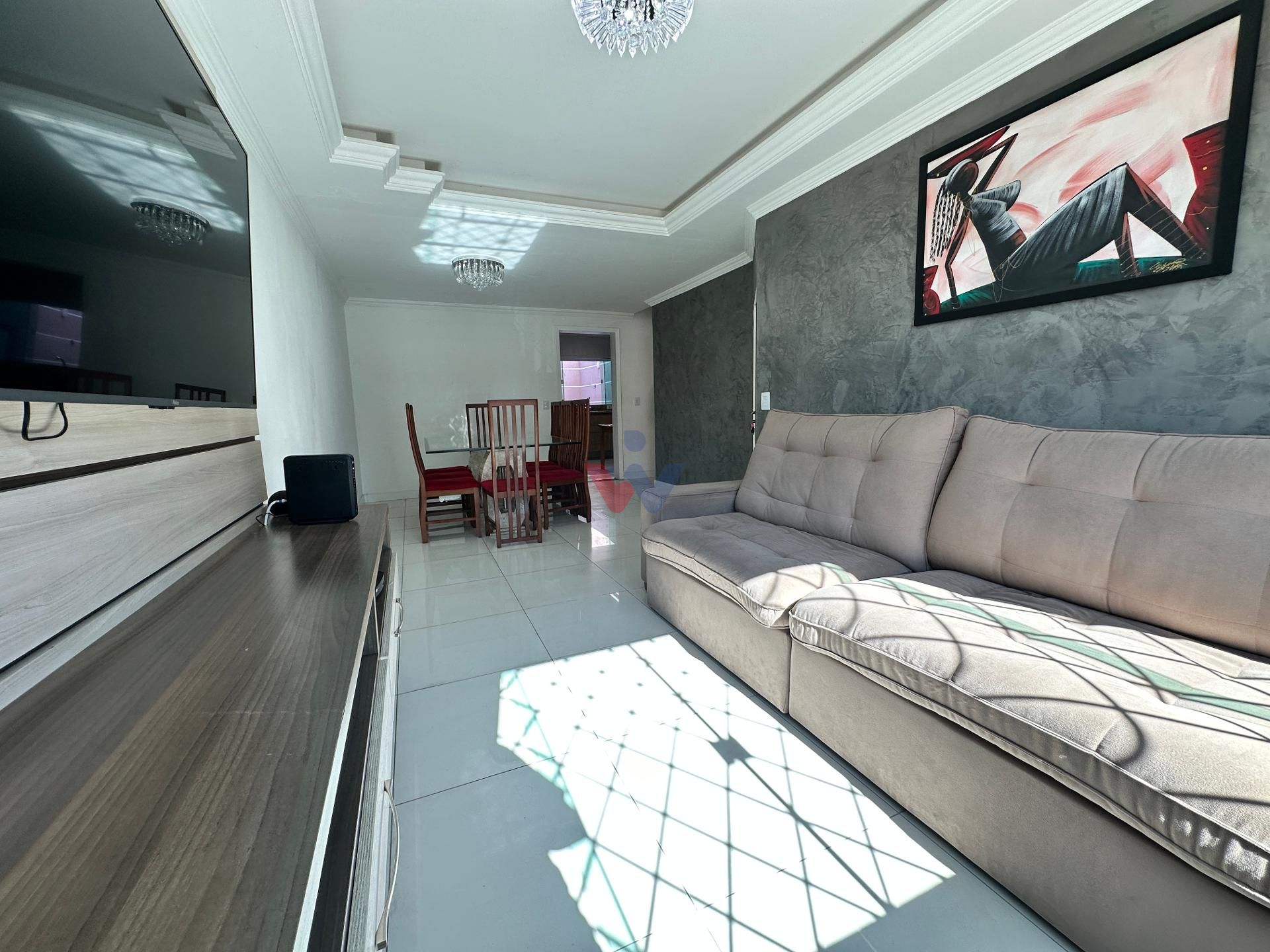 Sobrado com 4 quartos à venda, Cajuru, CURITIBA - PR