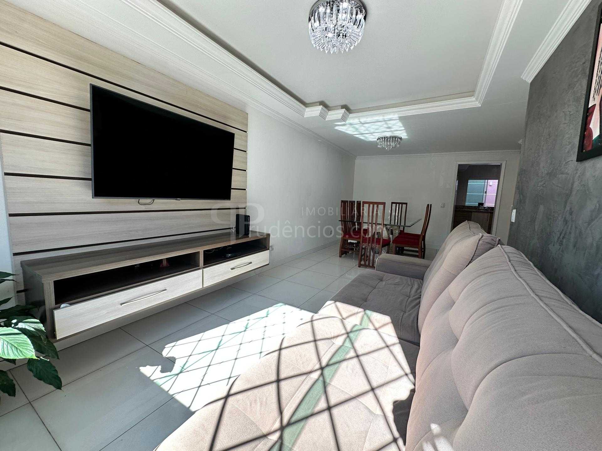 Sobrado com 4 quartos à venda, Cajuru, CURITIBA - PR