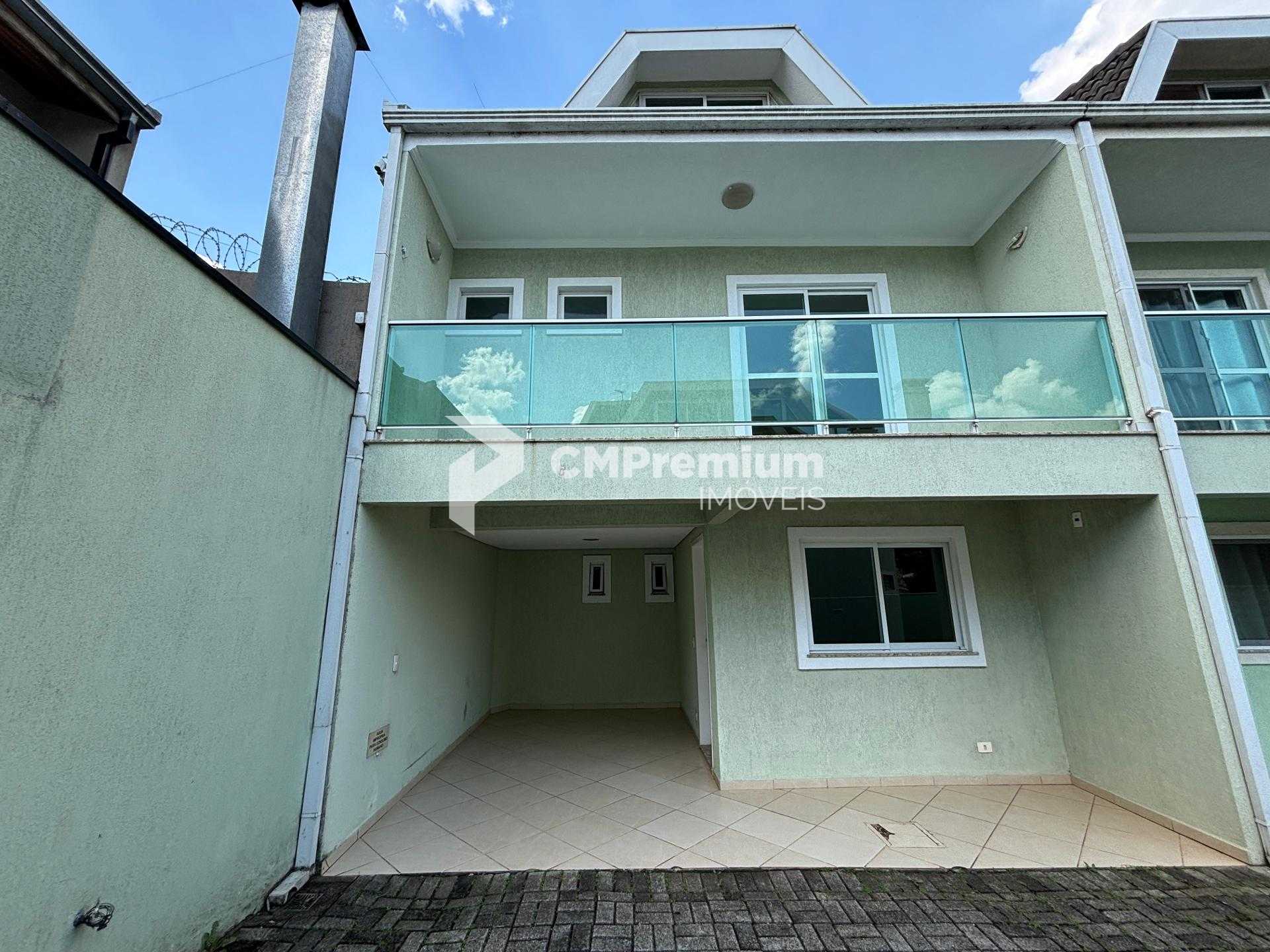 Sobrado com 3 quartos para locação, Santo Inácio, CURITIBA - PR