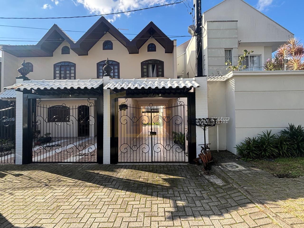 Sobrado com 4 quartos à venda, Orleans, CURITIBA - PR