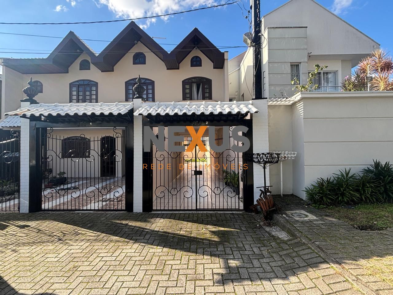 Sobrado com 4 quartos à venda, Orleans, CURITIBA - PR