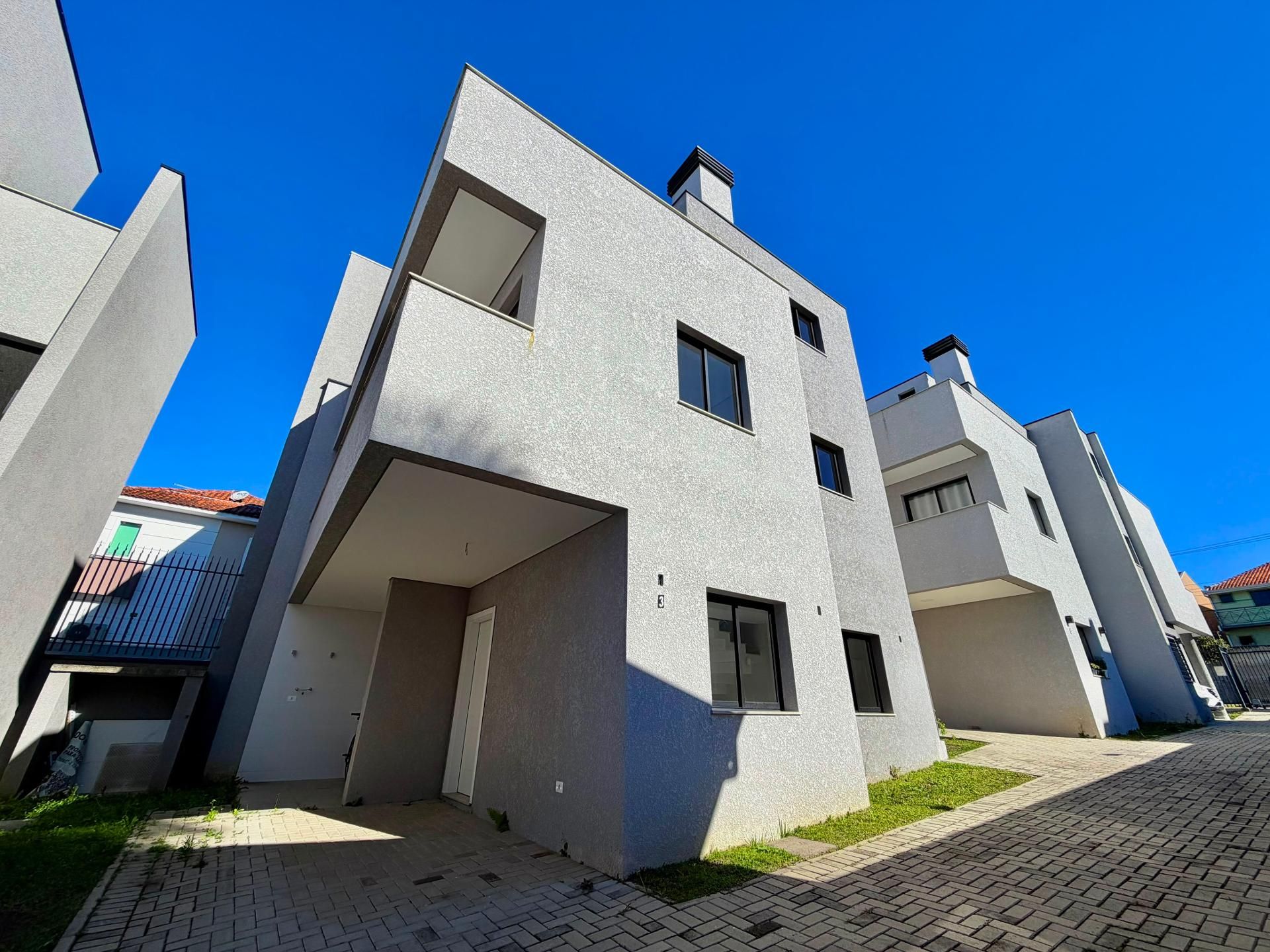 Sobrado em condomínio 3 quartos à venda no São Braz em Curitiba