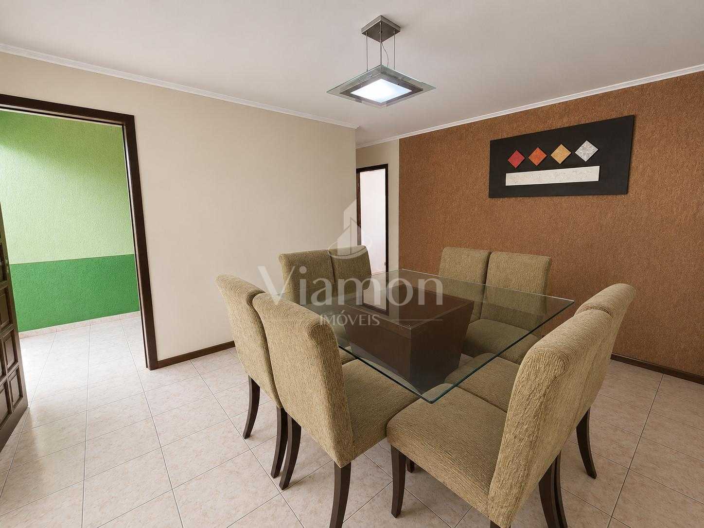 Casa com 3 Quartos à Venda no São Braz, Curitiba - PR
