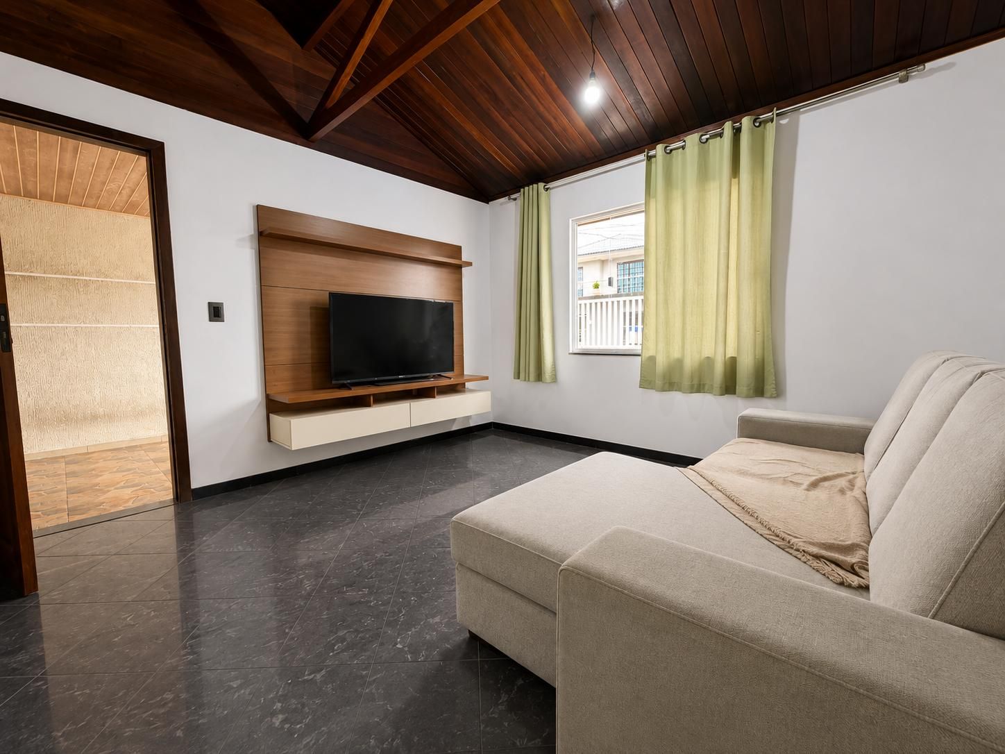 2 Casas com 2 Quartos Cada à Venda, Quississana, São José dos ...