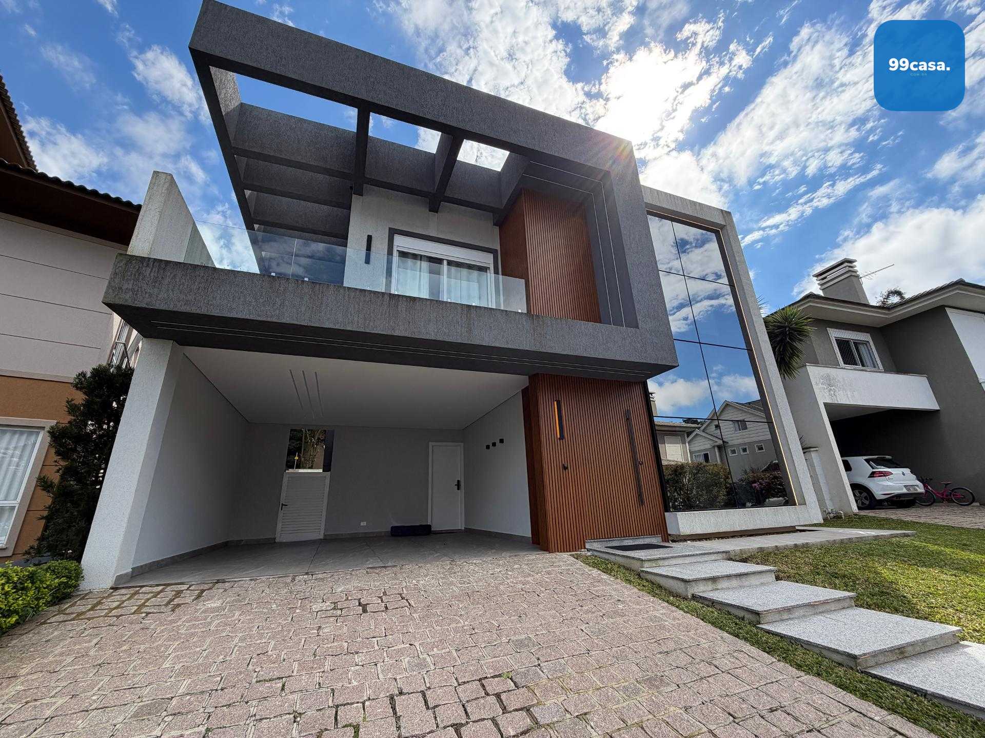 Casa em Condomínio com 3 Dormitórios à Venda, Santa Felicidade...