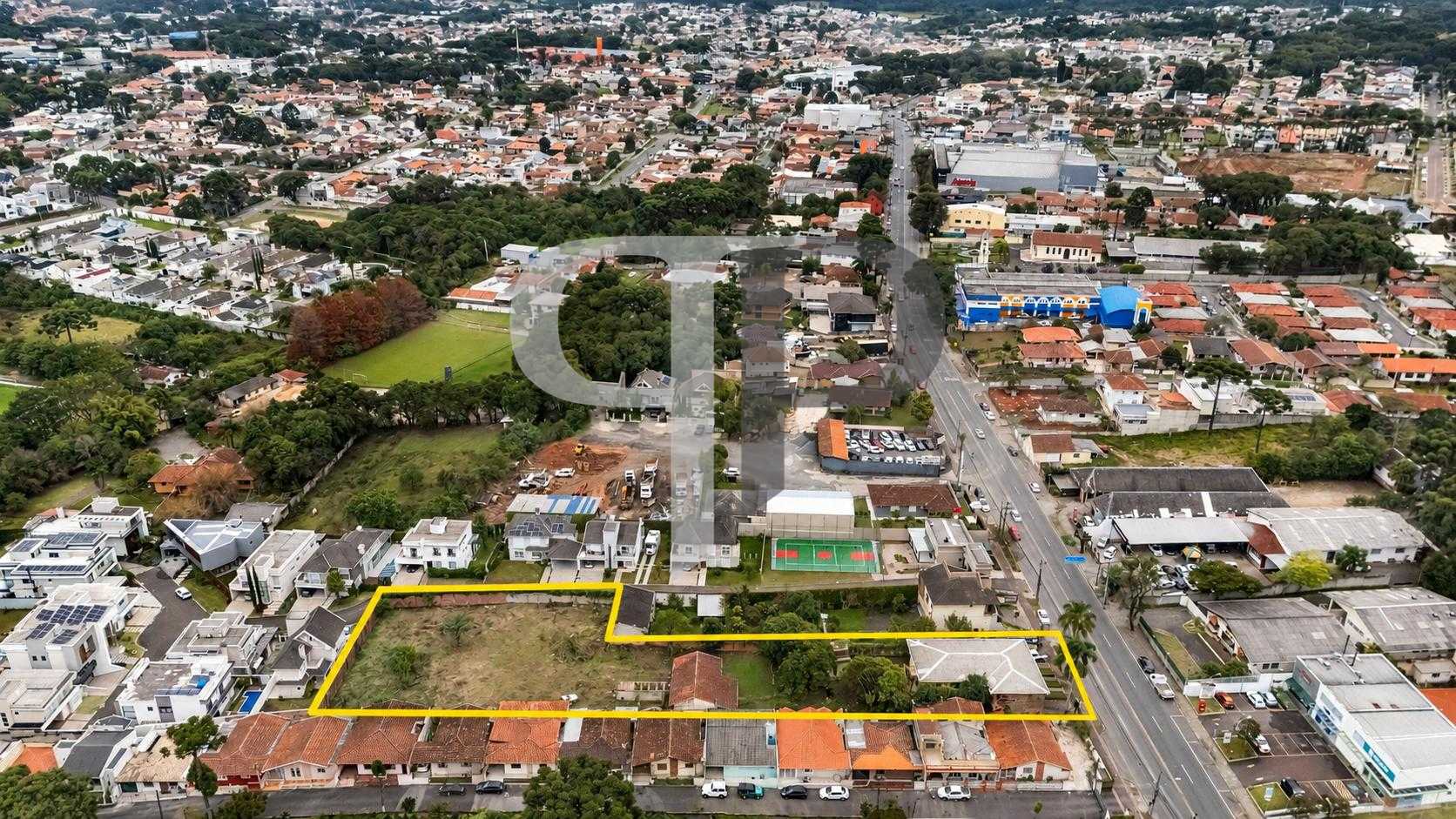 Terreno com 2.930,18m² à venda, Santa Felicidade, CURITIBA - PR