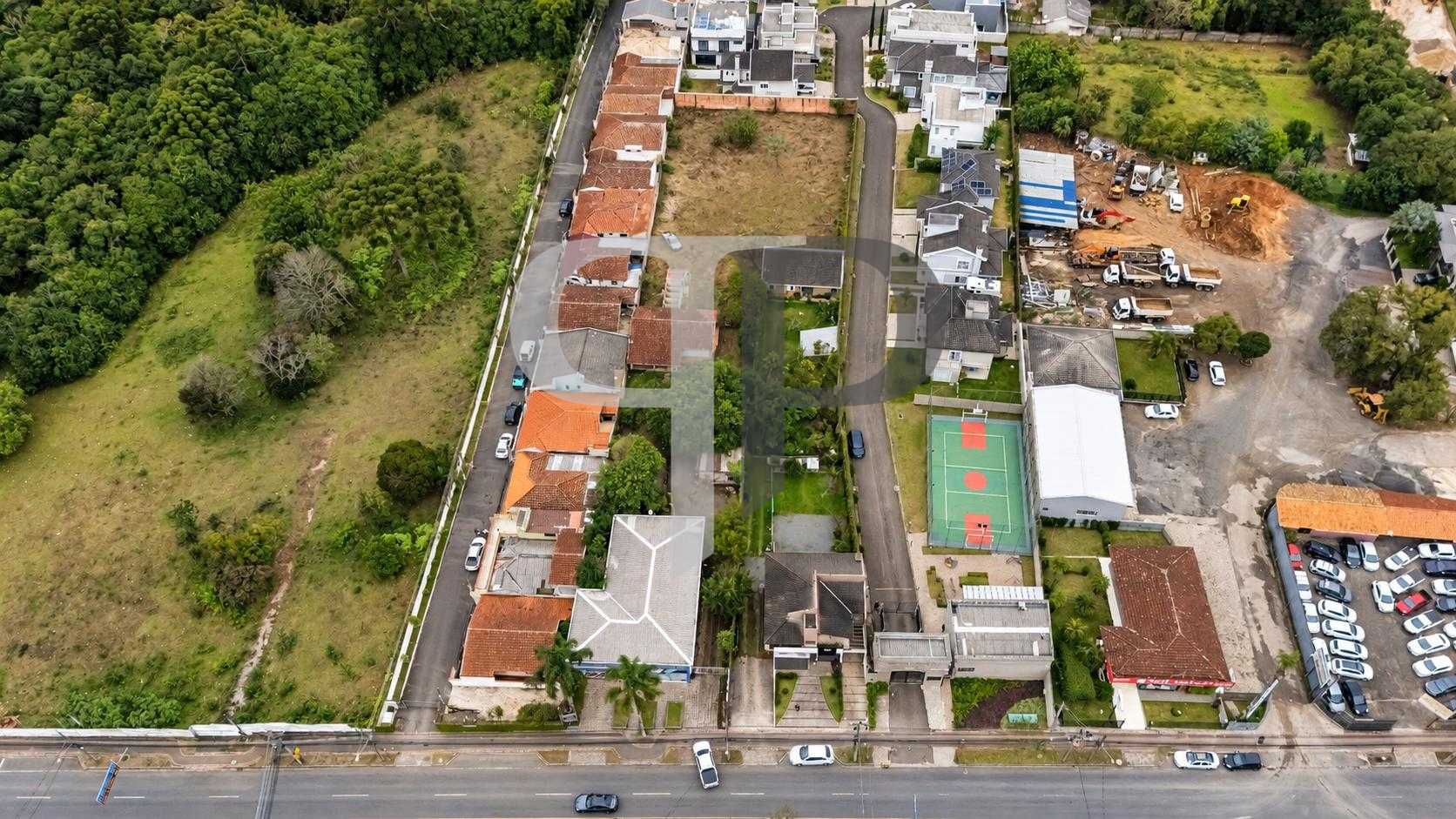 Terreno com 2.930,18m² à venda, Santa Felicidade, CURITIBA - PR