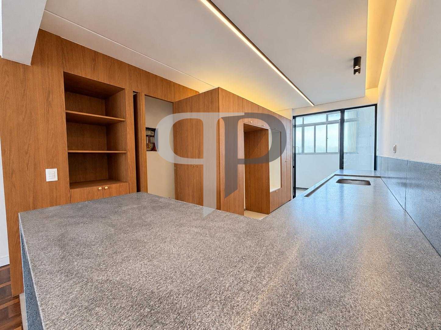 Apartamento com 3 quartos à venda, Centro, CURITIBA - PR